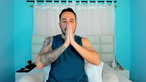 Snapshot of juan__jimenez chatting on 11/29/25, 06:00 Juan online show from 11/29/25, 06:00