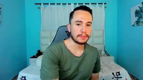 Snapshot of juan__jimenez chatting on 12/20/25, 11:34 Juan online show from 12/20/25, 11:34