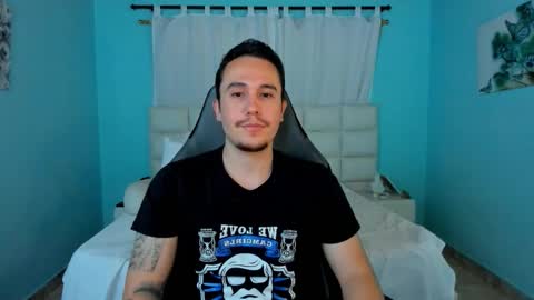 Snapshot of juan__jimenez chatting on 03/26/26, 10:26 Juan online show from 03/26/26, 10:26