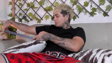 Snapshot of juan_alvarez18 chatting on 02/04/25, 06:14 juan_alvarez18 online show from 02/04/25, 06:14