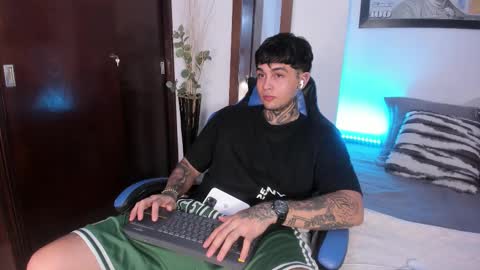 Snapshot of juan_alvarez18 chatting on 09/12/25, 03:06 juan_alvarez18 online show from 09/12/25, 03:06