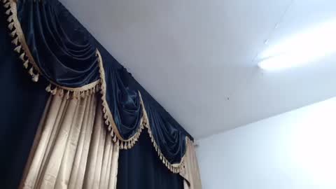    online show from 02/22/25, 03:03