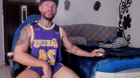 Snapshot of juan_bruce chatting on 01/06/26, 08:45 juan online show from 01/06/26, 08:45