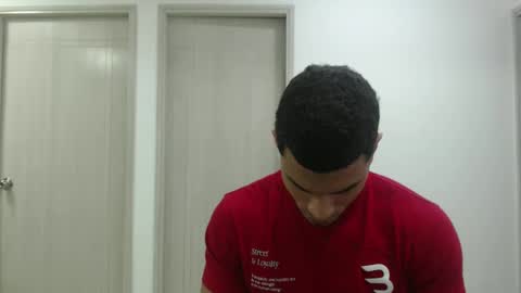 Snapshot of juan_gomez_1 chatting on 02/28/25, 11:14 juan_gomez_1 online show from 02/28/25, 11:14