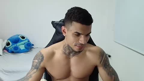 Snapshot of juan_gomez_1 chatting on 09/12/25, 12:44 juan_gomez_1 online show from 09/12/25, 12:44