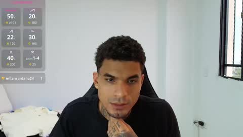 juan_gomez_1 online show from 02/22/26, 08:40