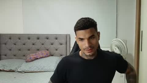 juan_gomez_1 online show from 06/24/26, 05:06