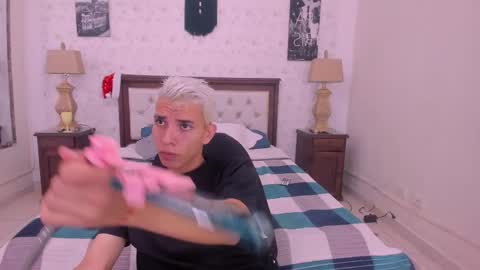 J U A N   L O V E R S online show from 12/06/24, 12:38