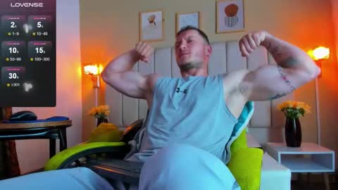 JUAN online show from 10/16/25, 01:45