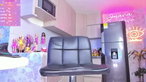 Snapshot of juana18quintero chatting on 01/26/25, 07:10 JUANA VALENTINA QUINTERO independent model  ONLY FANS --- Juanaquintero online show from 01/26/25, 07:10