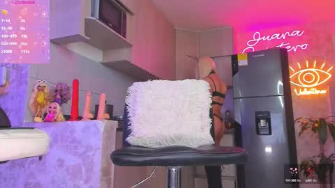 Snapshot of juana18quintero chatting on 09/30/25, 08:30 JUANA VALENTINA QUINTERO independent model  ONLY FANS --- Juanaquintero online show from 09/30/25, 08:30