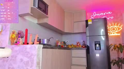 Snapshot of juana18quintero chatting on 10/20/25, 01:00 JUANA VALENTINA QUINTERO independent model  ONLY FANS --- Juanaquintero online show from 10/20/25, 01:00