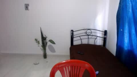 Snapshot of juana_monte chatting on 06/14/26, 04:42 juana_monte online show from 06/14/26, 04:42