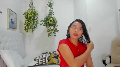 Snapshot of juana_naranjo chatting on 06/12/26, 03:16 juana_naranjo online show from 06/12/26, 03:16