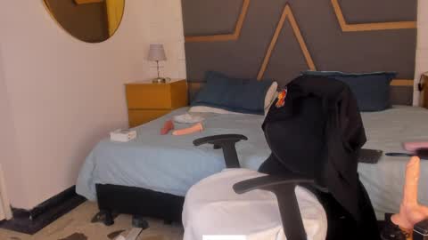 Snapshot of juana_valkiria chatting on 04/18/26, 03:32 Juana Valkiria online show from 04/18/26, 03:32