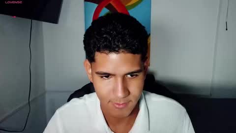 Juan online show from 09/29/25, 03:11