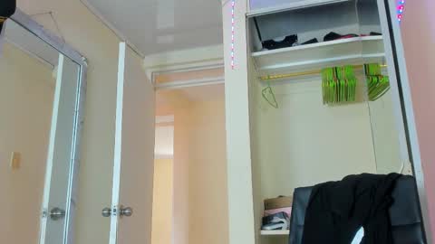 Juan Esteban online show from 09/14/25, 04:50