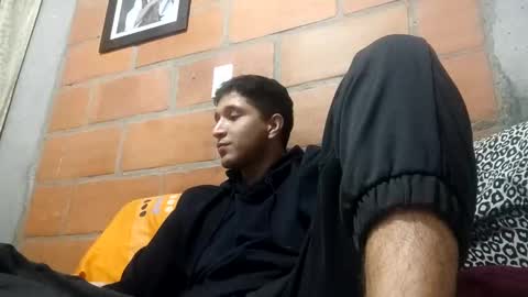 Snapshot of juanc23_371 chatting on 11/18/25, 11:59 juanc23_371 online show from 11/18/25, 11:59