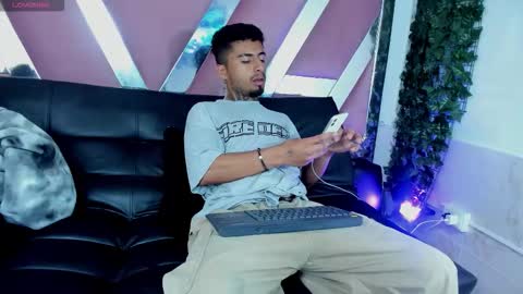 juancamilo66_ online show from 02/16/26, 02:02