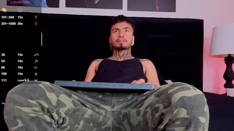 juancamilo66_ online show from 02/18/26, 03:30