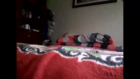 Snapshot of juanchito393 chatting on 12/09/24, 01:24 Juanchito393s online show from 12/09/24, 01:24