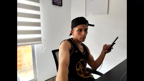 juanda9811 online show from 10/22/25, 07:35