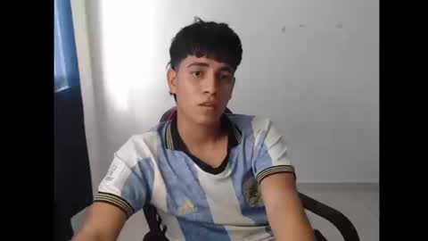 Snapshot of juandi_perez chatting on 09/25/25, 08:45 juan online show from 09/25/25, 08:45