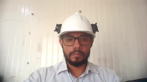 Snapshot of juanfe_style chatting on 10/28/25, 03:58 juanfe_style online show from 10/28/25, 03:58