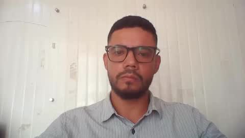 Snapshot of juanfe_style chatting on 11/05/25, 04:18 juanfe_style online show from 11/05/25, 04:18