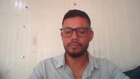 Snapshot of juanfe_style chatting on 11/07/25, 04:07 juanfe_style online show from 11/07/25, 04:07