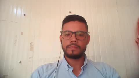 Snapshot of juanfe_style chatting on 11/27/25, 04:20 juanfe_style online show from 11/27/25, 04:20