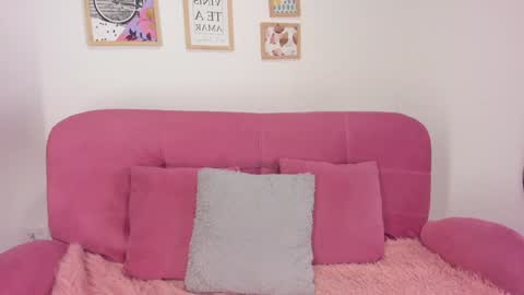 Snapshot of juanita_owens chatting on 01/15/25, 10:24 juanita_owens online show from 01/15/25, 10:24