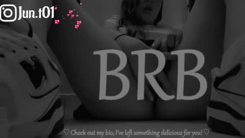 Snapshot of juanita_thorne chatting on 04/03/26, 11:58 online show from 04/03/26, 11:58