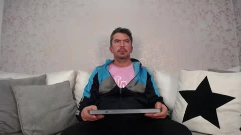 Juan k online show from 11/13/25, 01:43