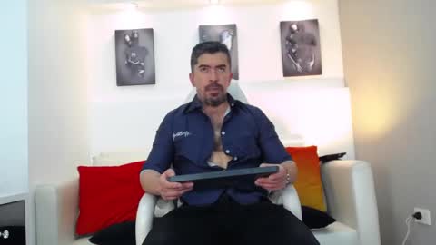Snapshot of juank_fit45 chatting on 02/04/26, 03:45 Juan k online show from 02/04/26, 03:45