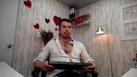 Snapshot of juank_fit45 chatting on 02/15/26, 07:51 Juan k online show from 02/15/26, 07:51