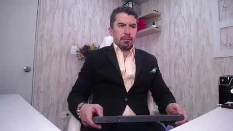 Snapshot of juank_fit45 chatting on 02/20/26, 02:52 Juan k online show from 02/20/26, 02:52