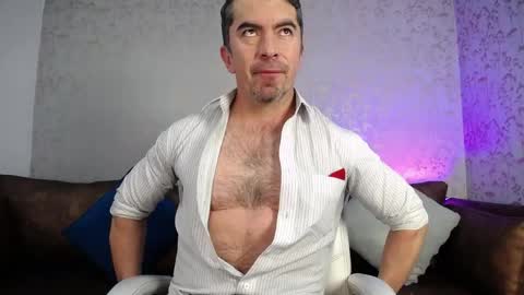 Snapshot of juank_fit45 chatting on 04/09/26, 03:50 Juan k online show from 04/09/26, 03:50