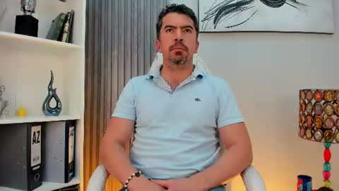Snapshot of juank_fit45 chatting on 06/12/26, 04:00 Juan k online show from 06/12/26, 04:00