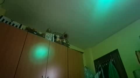 juanka85564456 online show from 09/16/25, 02:45