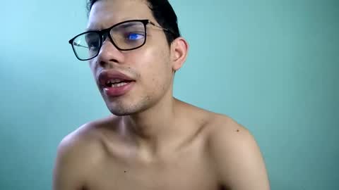 juansuarez204 online show from 12/22/24, 09:42