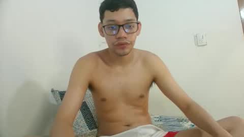 Snapshot of juansuarez204 chatting on 05/22/26, 12:40 juansuarez204 online show from 05/22/26, 12:40