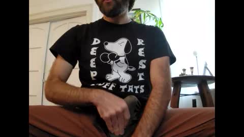 Snapshot of judah25 chatting on 12/21/24, 06:23 Jude online show from 12/21/24, 06:23