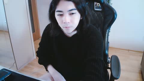 Snapshot of judame_aoi chatting on 01/11/25, 09:04 Aoi online show from 01/11/25, 09:04