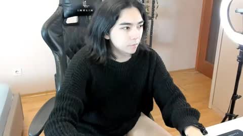 Snapshot of judame_aoi chatting on 02/18/25, 12:04 Aoi online show from 02/18/25, 12:04