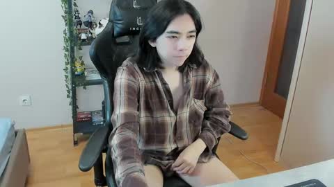 Snapshot of judame_aoi chatting on 02/28/25, 01:58 Aoi online show from 02/28/25, 01:58