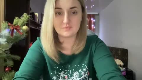 Snapshot of judevalenti chatting on 01/03/25, 08:32 JudeValenti online show from 01/03/25, 08:32