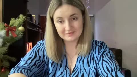 Snapshot of judevalenti chatting on 01/06/25, 06:10 JudeValenti online show from 01/06/25, 06:10