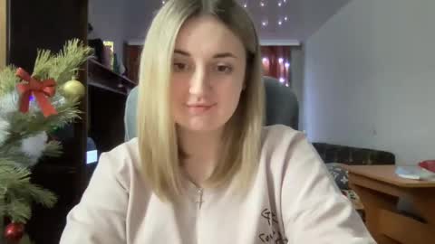 Snapshot of judevalenti chatting on 01/16/25, 08:57 JudeValenti online show from 01/16/25, 08:57