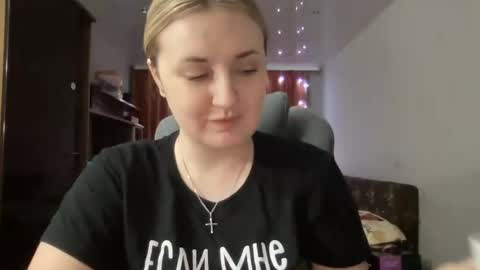 Snapshot of judevalenti chatting on 02/18/25, 06:15 JudeValenti online show from 02/18/25, 06:15